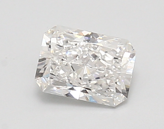 0.91ct E VS1 Radiant (IGI)