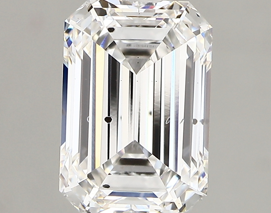 1.87ct F SI1 Emerald (IGI)