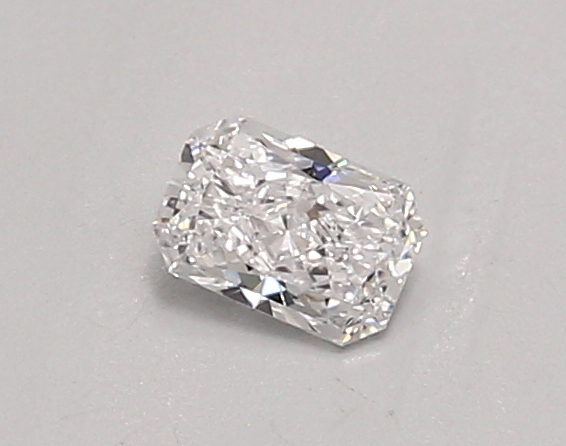 0.33ct D VVS2 Radiant (IGI)