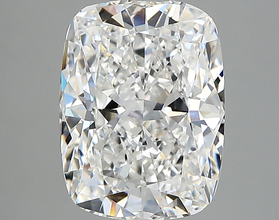 3.15ct E VVS1 Cushion (IGI)