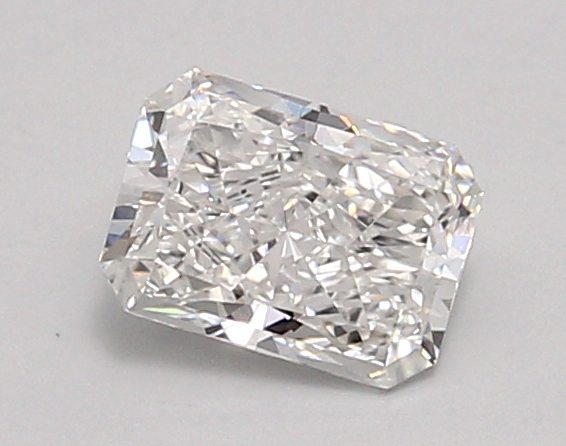 0.97ct E VVS2 Radiant (IGI)