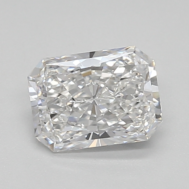 0.71ct E VVS1 Radiant (IGI)