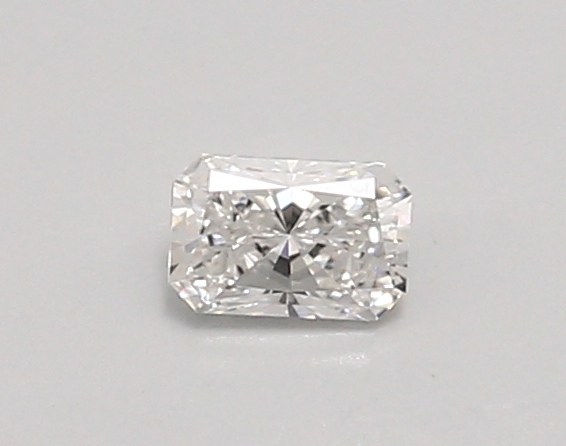 0.30ct E VVS1 Radiant (IGI)
