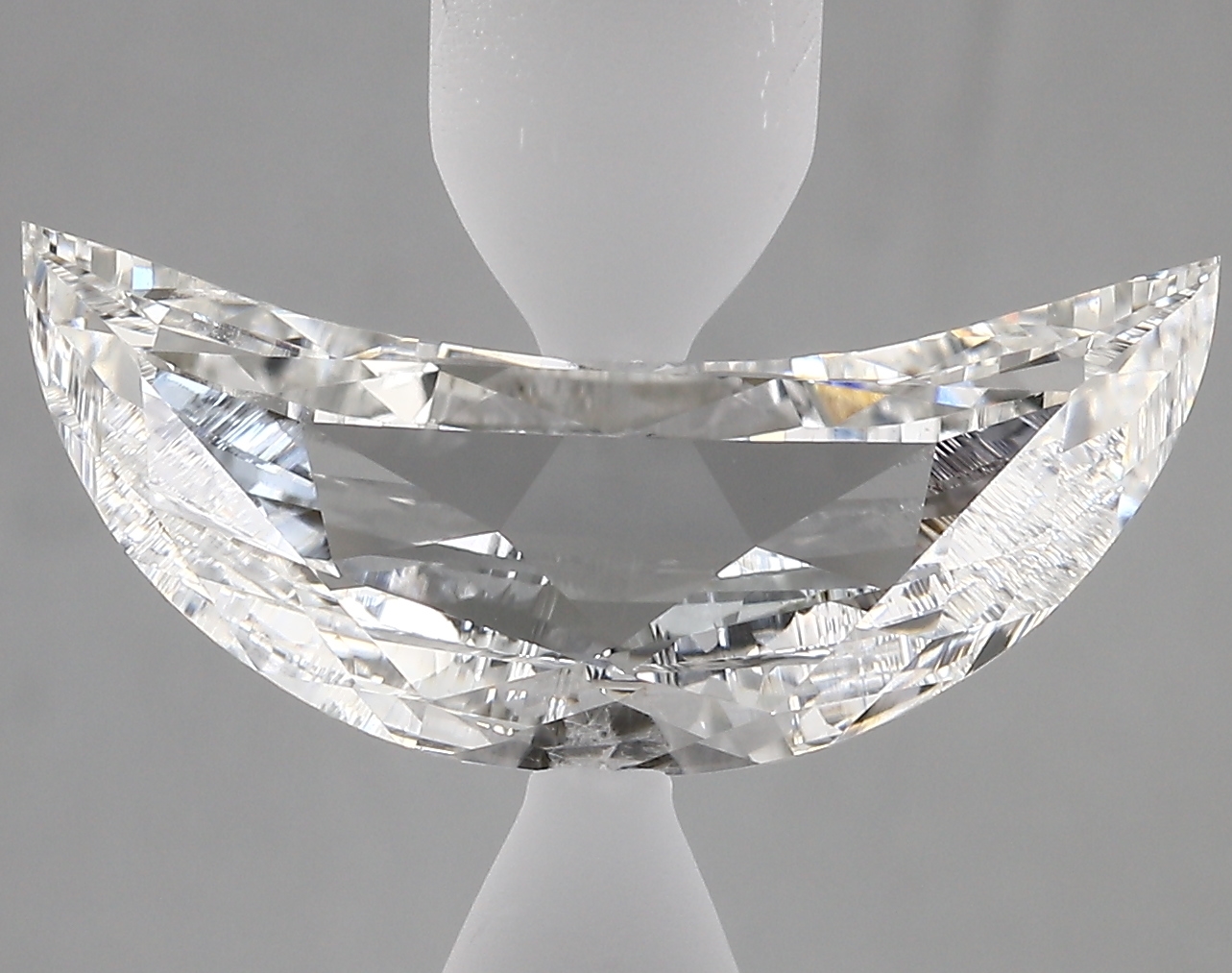 3.57ct F VVS1 Half Moon (IGI)
