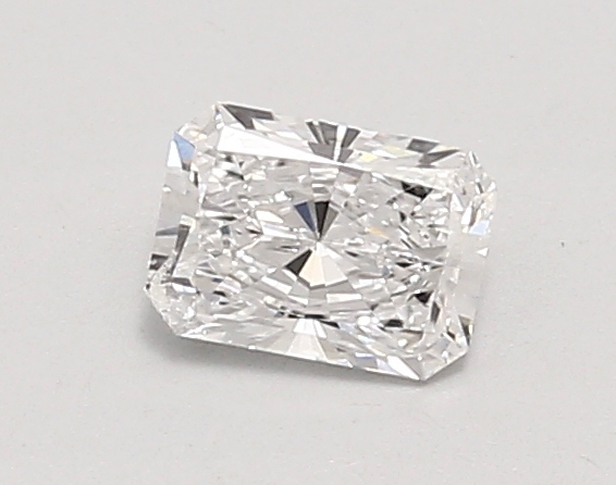 0.62ct D VVS2 Radiant (IGI)
