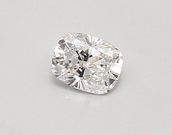 0.34ct D VVS2 Cushion (IGI)