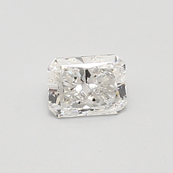 0.46ct E VVS2 Radiant (IGI)