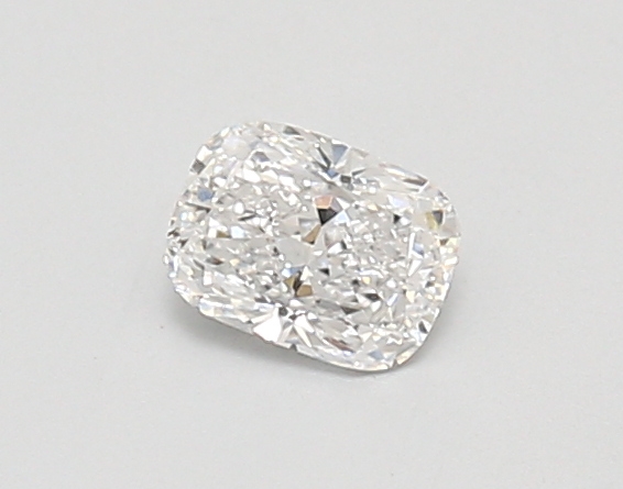 0.44ct D VVS2 Cushion (IGI)