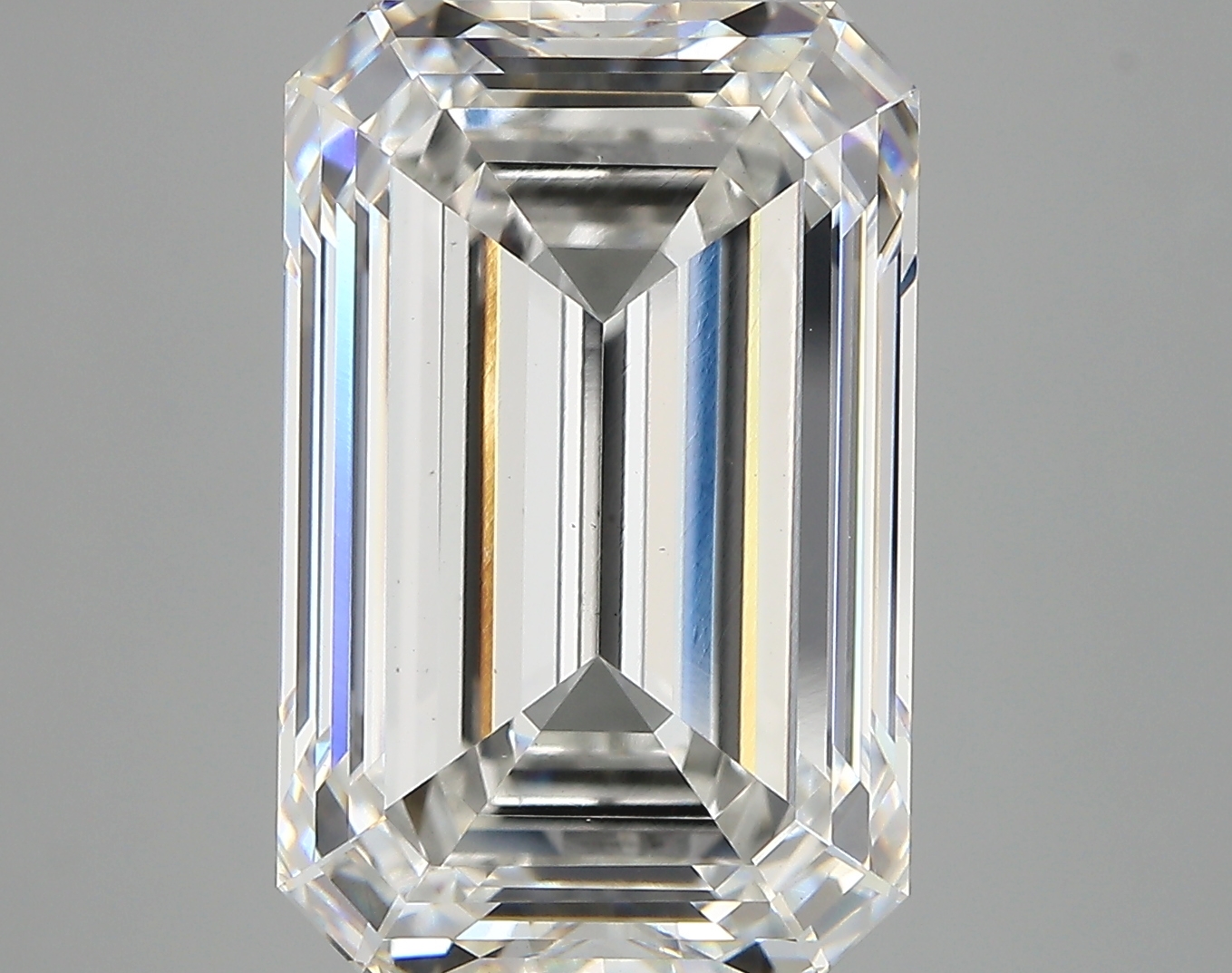10.07ct F VS1 Emerald (IGI)