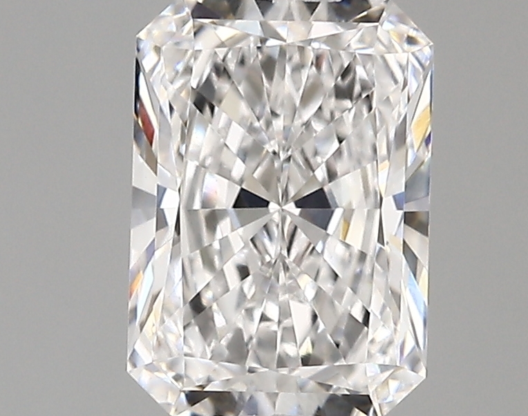 1.38ct D VVS2 Radiant (IGI)