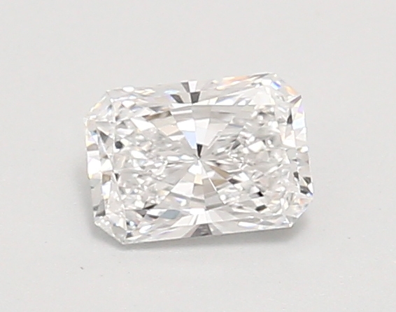 0.66ct D VVS2 Radiant (IGI)