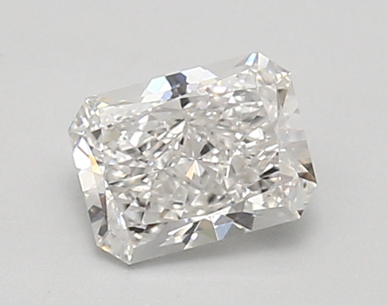0.90ct E VVS2 Radiant (IGI)