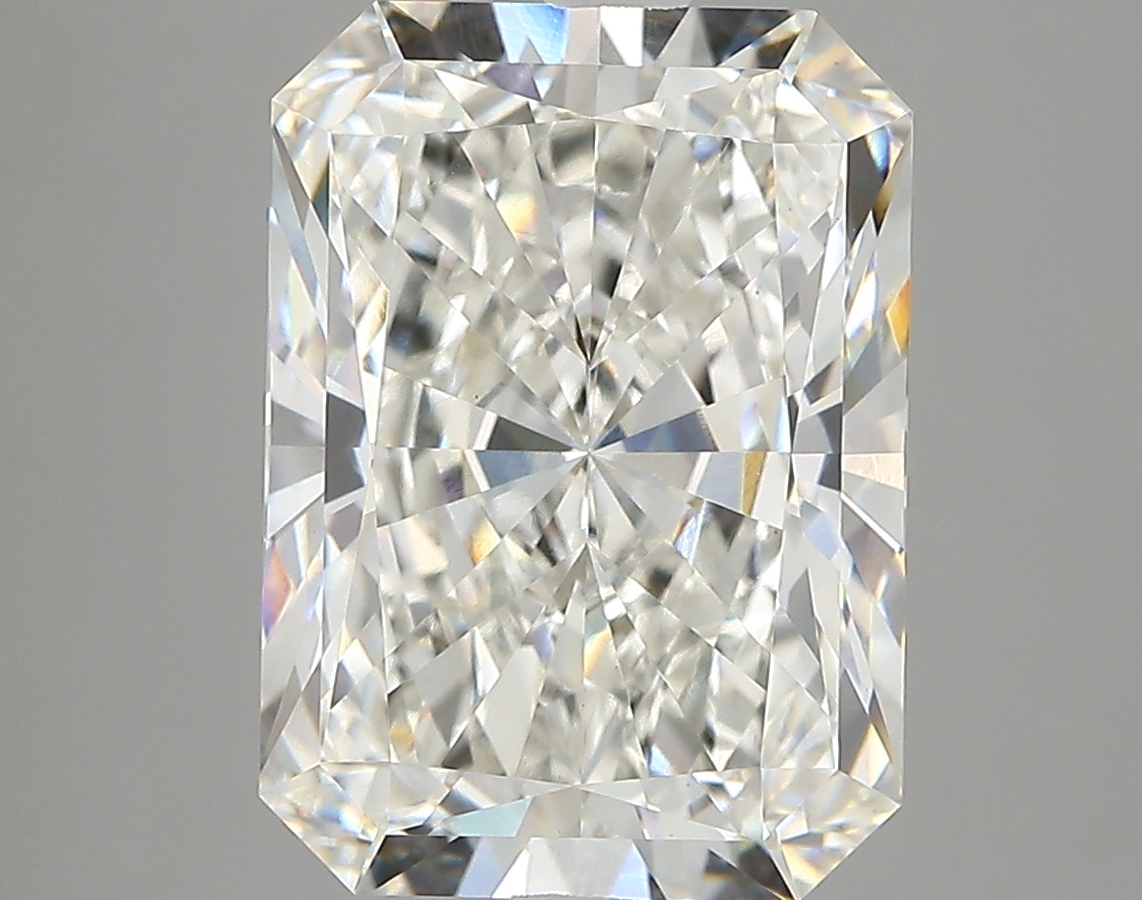 6.11ct F VVS2 Radiant (IGI)