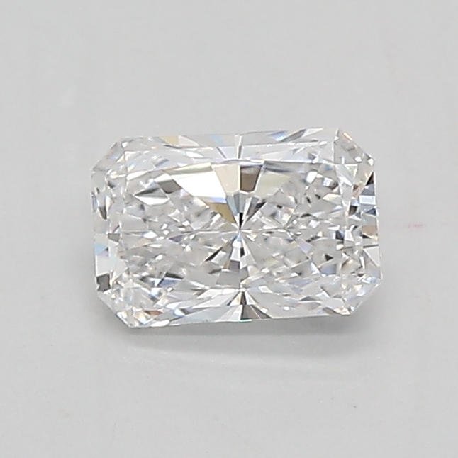 0.44ct E VVS2 Radiant (IGI)