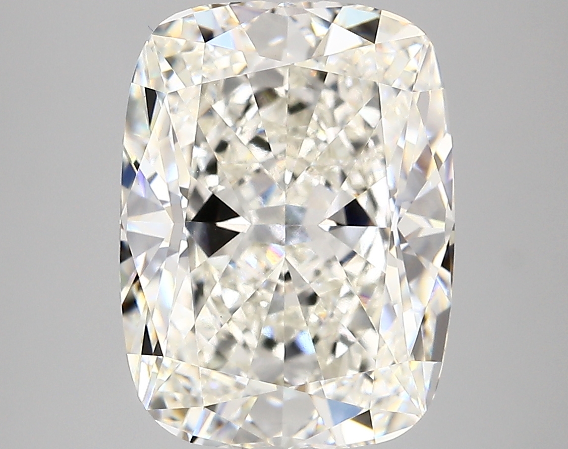 6.20ct G VVS2 Cushion (IGI)