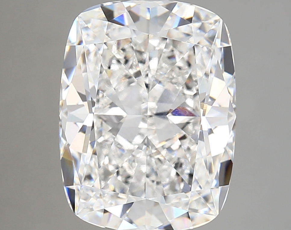 6.26ct E VVS2 Cushion (IGI)