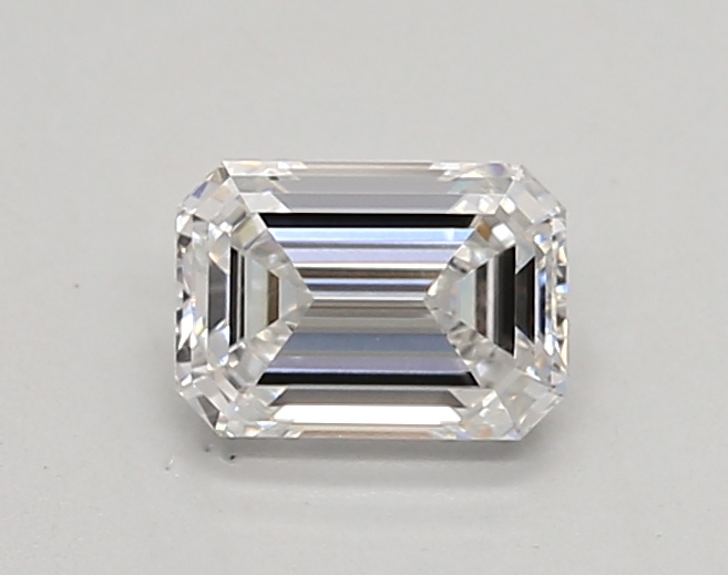 0.63ct E IF Emerald (IGI)