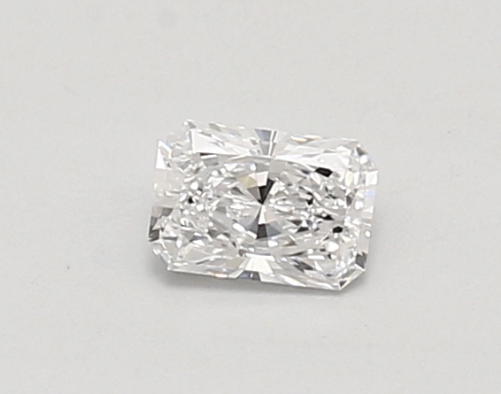 0.36ct D VVS2 Radiant (IGI)