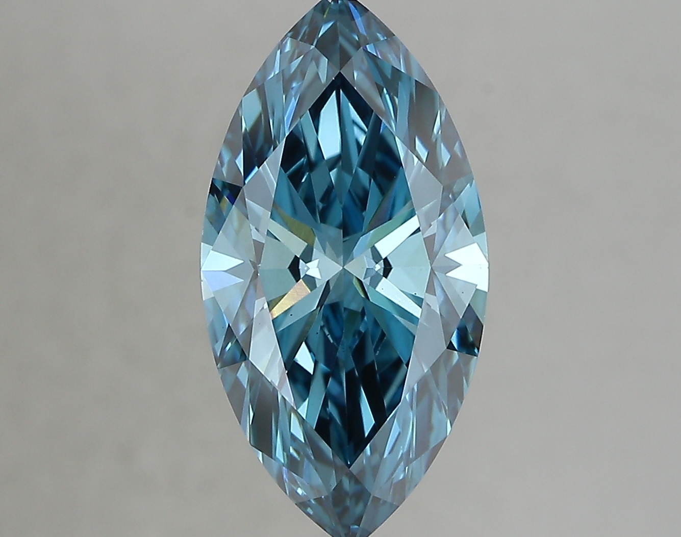 3.44ct FANCY VIVID  BLUE VS1 Marquise (IGI)