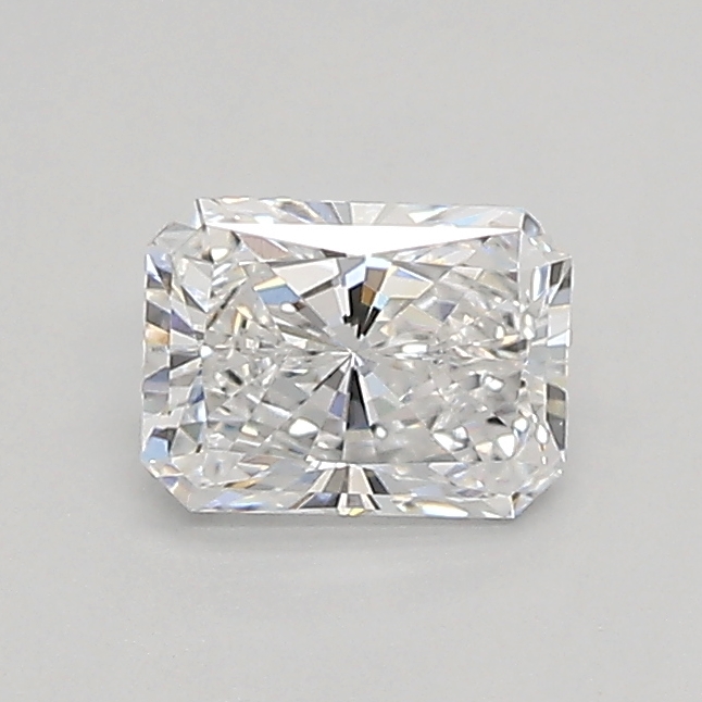 0.56ct E VVS1 Radiant (IGI)