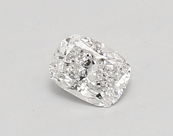 0.38ct E VVS1 Cushion (IGI)