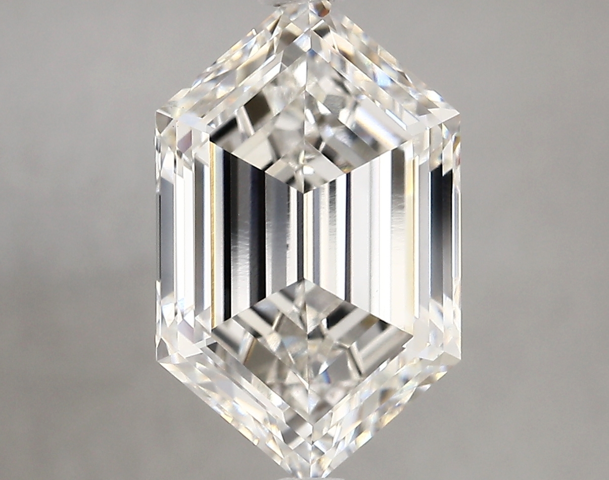 4.68ct E VVS2 Long Hexagon (IGI)
