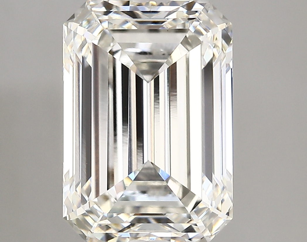 5.29ct F VS1 Emerald (IGI)