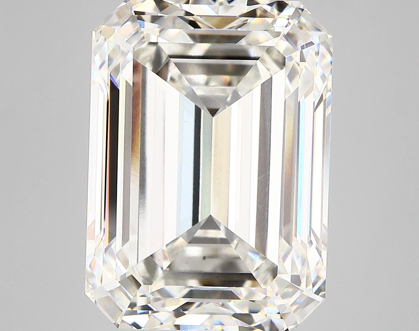 15.30ct G VS1 Emerald (IGI)