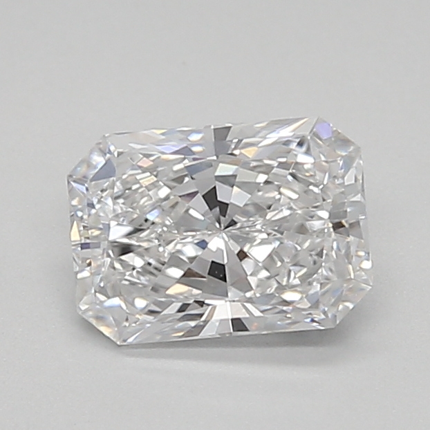 0.69ct D VVS2 Radiant (IGI)