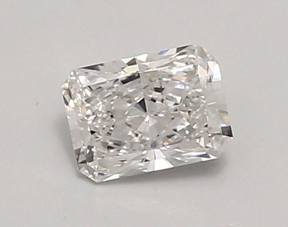 0.71ct D VVS2 Radiant (IGI)