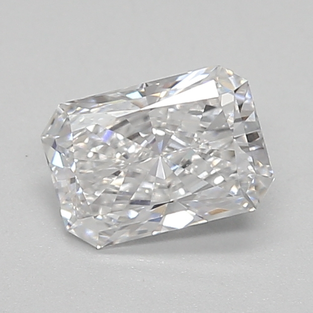 0.66ct E VVS2 Radiant (IGI)