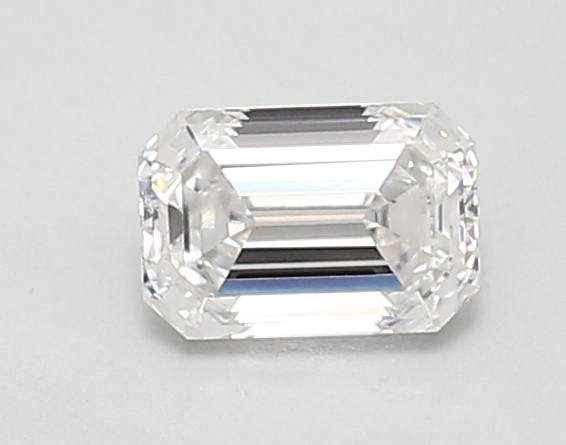 0.91ct E VS1 Emerald (IGI)
