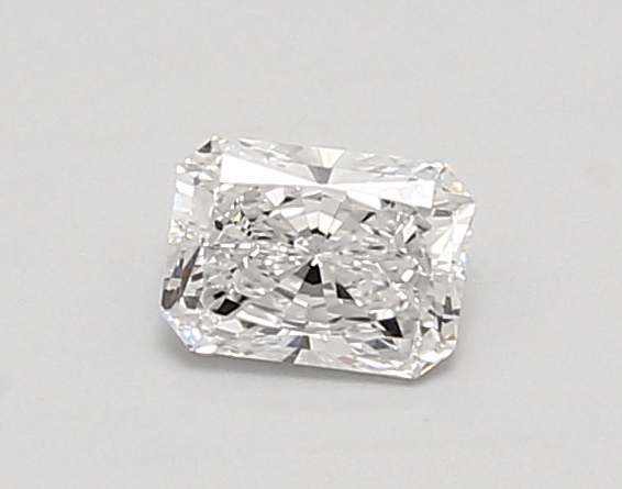 0.55ct D VVS2 Radiant (IGI)