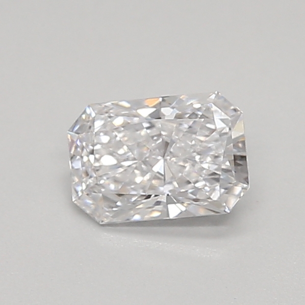 0.38ct D VVS2 Radiant (IGI)