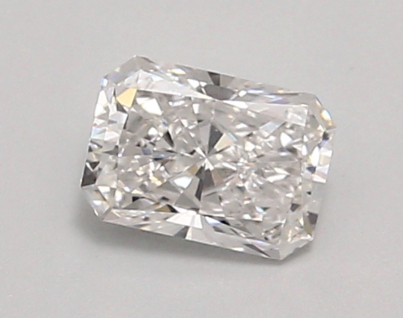 0.85ct D VVS2 Radiant (IGI)