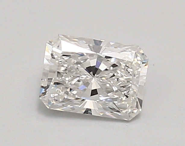 0.95ct E VVS2 Radiant (IGI)