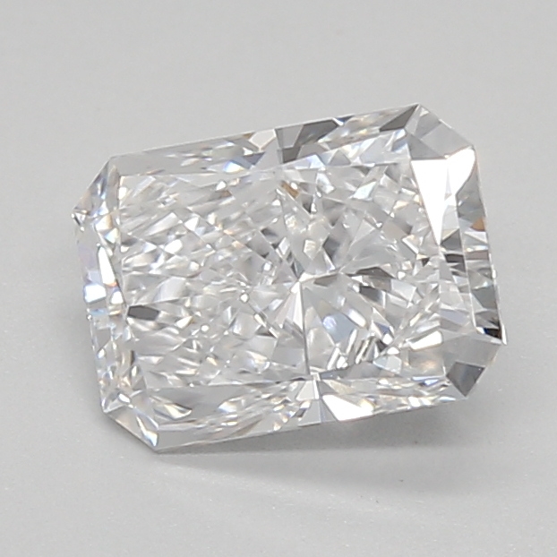 0.95ct E VVS2 Radiant (IGI)