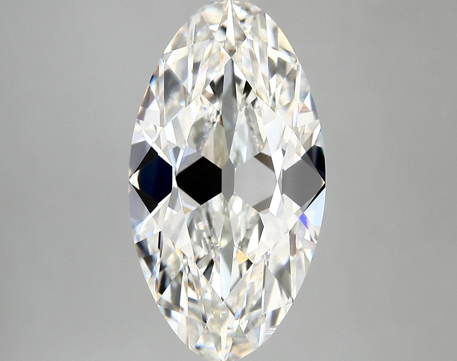 6.03ct F VVS2 Moval (IGI)