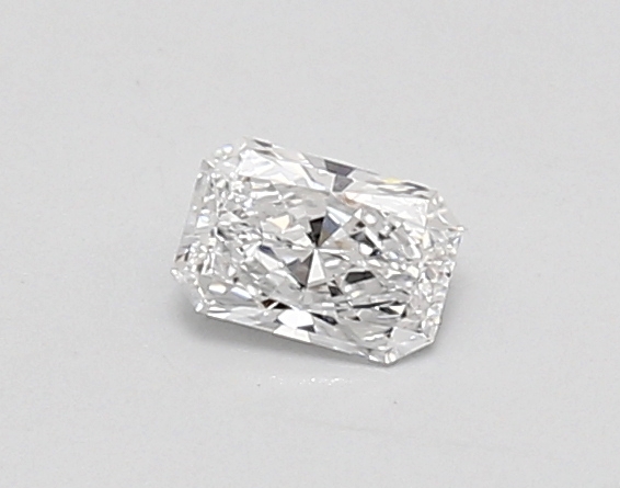 0.32ct D VVS2 Radiant (IGI)