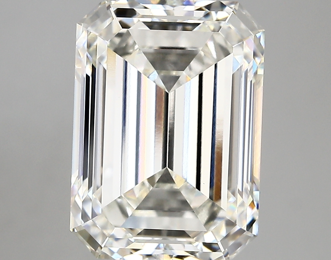 6.26ct G VVS2 Emerald (IGI)