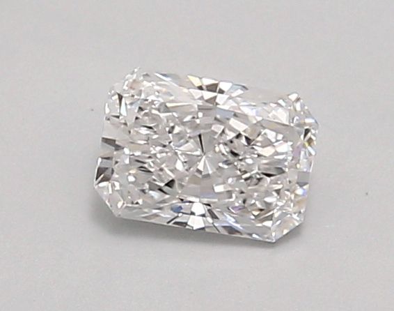 0.62ct E VVS1 Radiant (IGI)