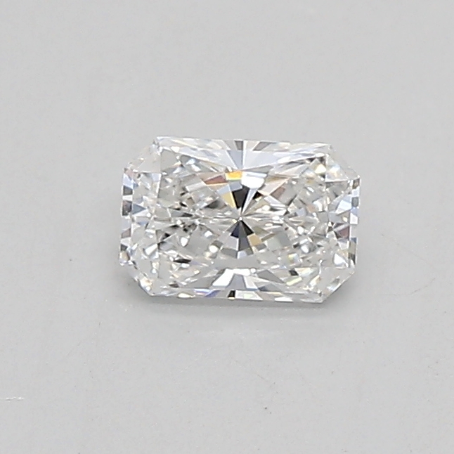 0.31ct D VVS2 Radiant (IGI)