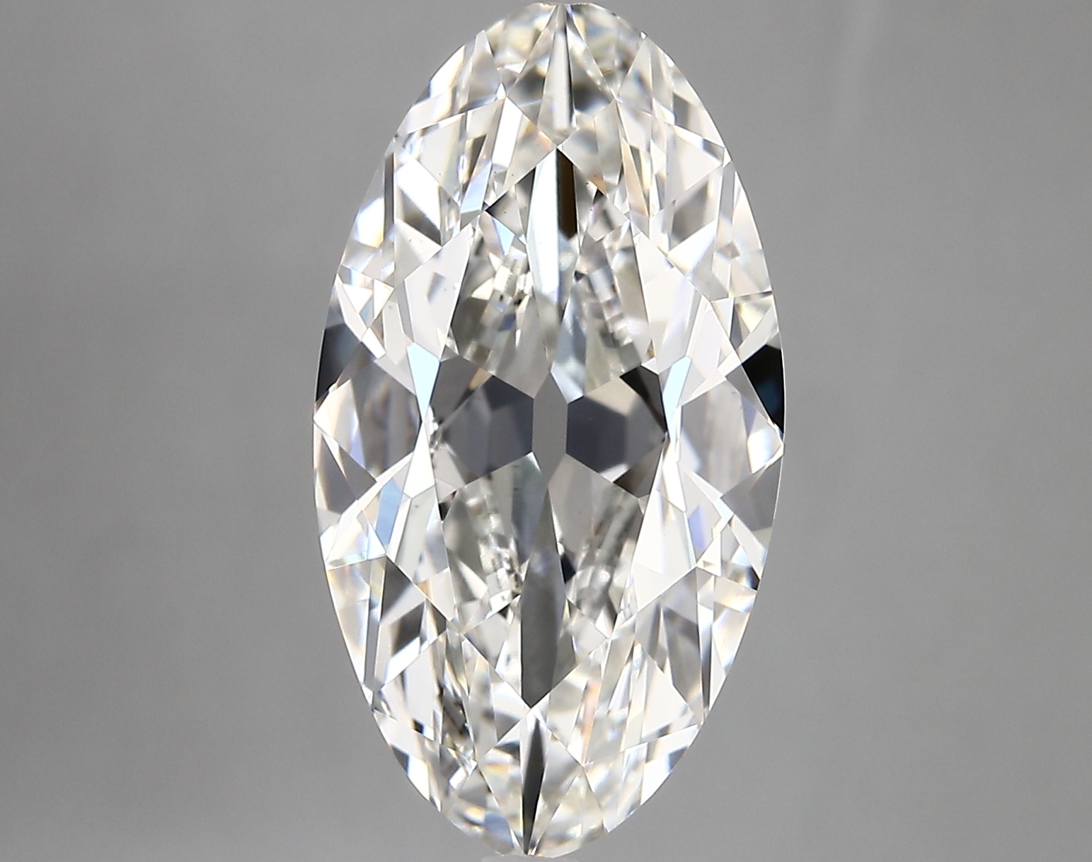 6.26ct F VS1 Moval (IGI)