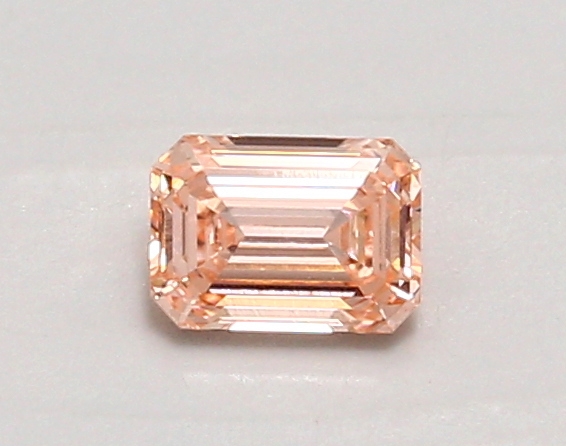0.49ct FANCY INTENSE  PINK VS1 Emerald (IGI)