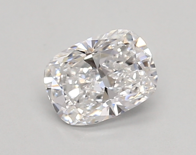 0.58ct D VVS2 Cushion (IGI)