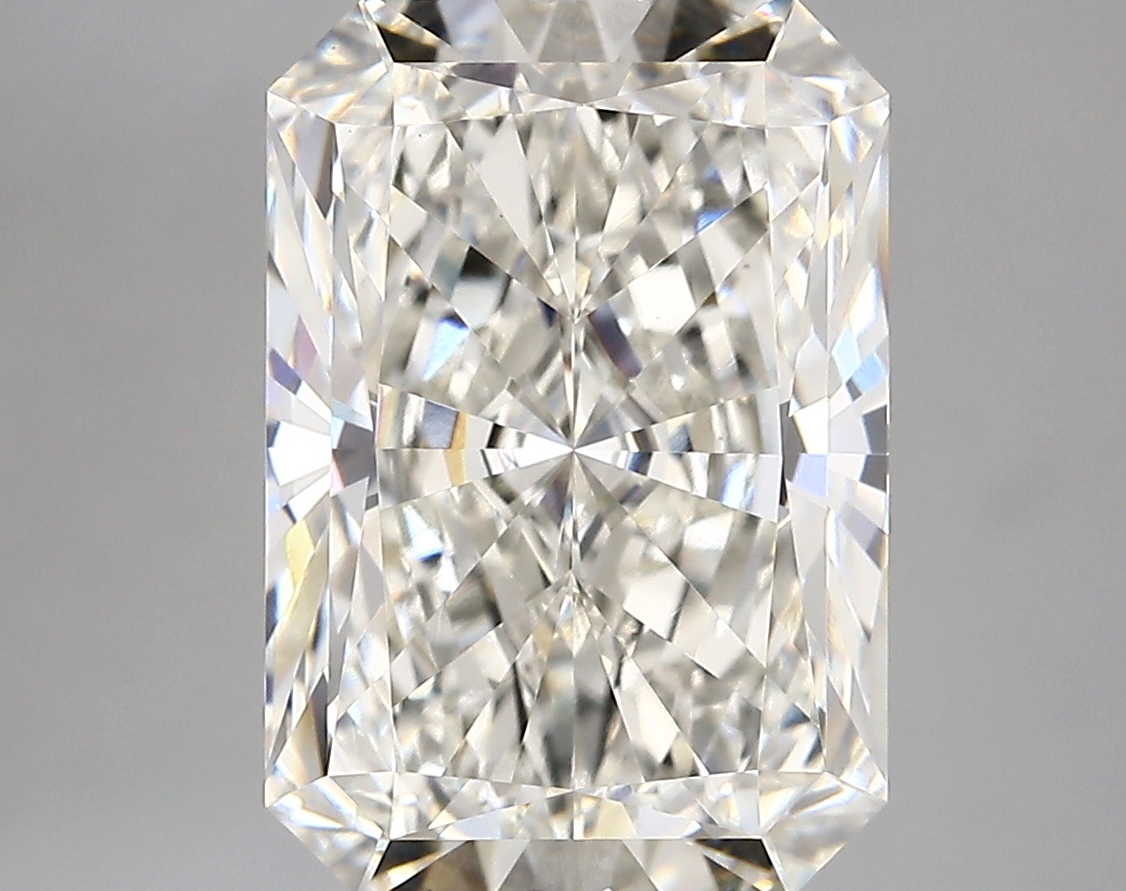 6.02ct G VVS2 Radiant (IGI)