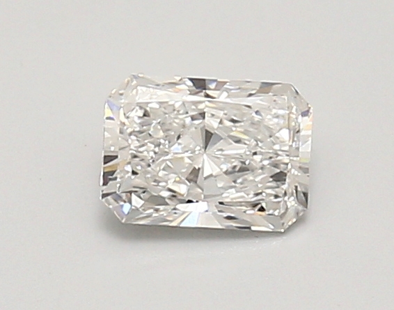 0.66ct D VVS2 Radiant (IGI)