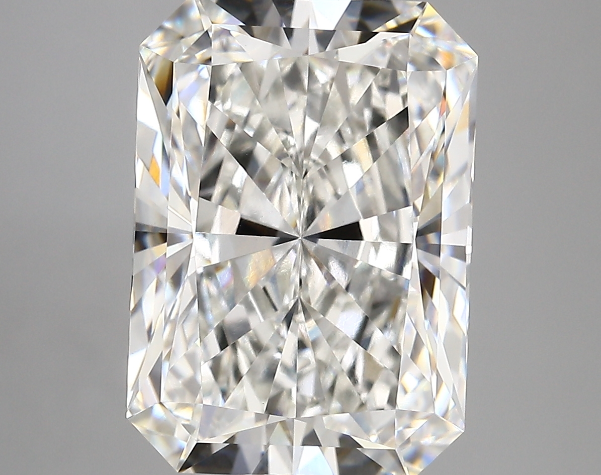 7.17ct F VVS2 Radiant (IGI)