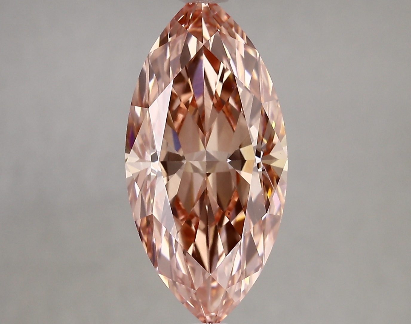 3.64ct FANCY VIVID  PINK VVS2 Marquise (IGI)