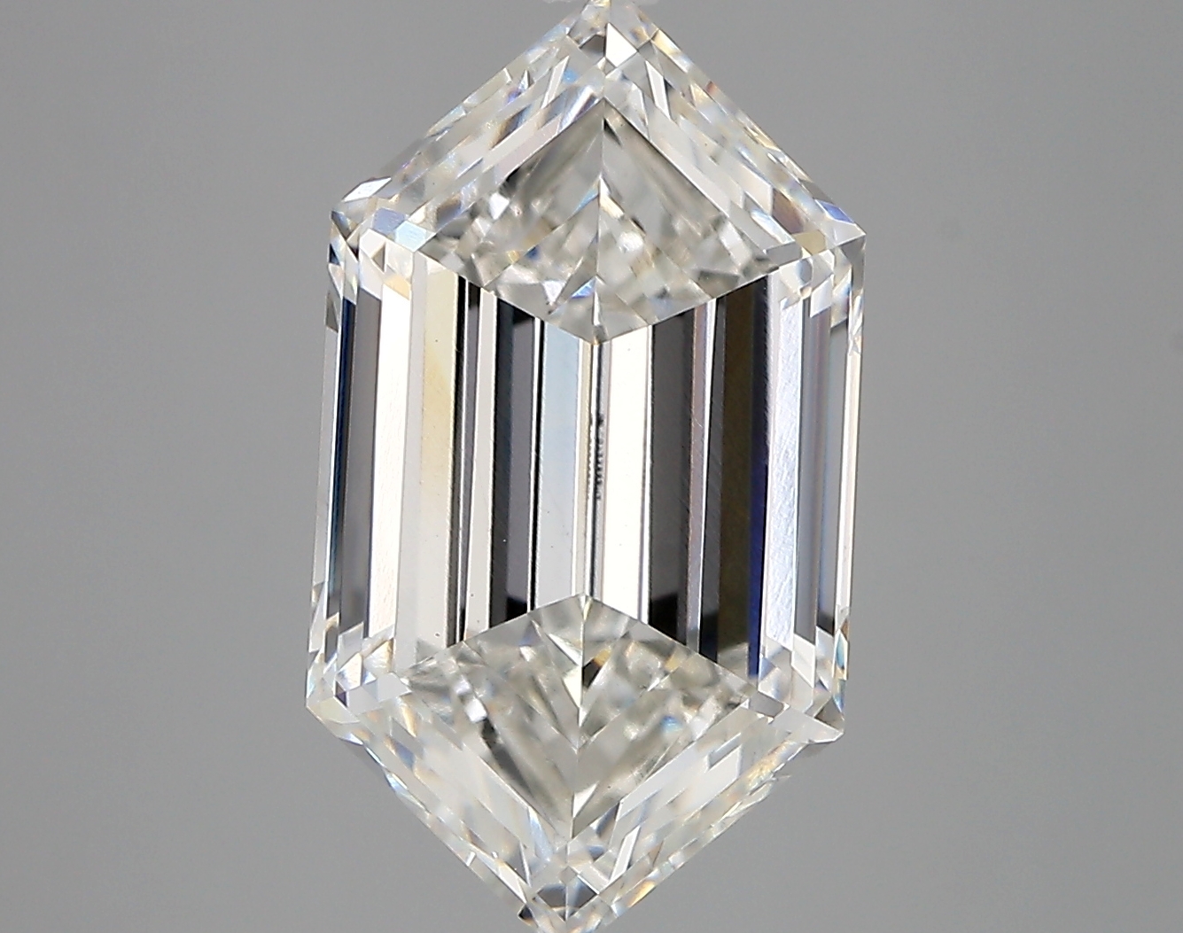 5.10ct F VVS2 Long Hexagon (IGI)